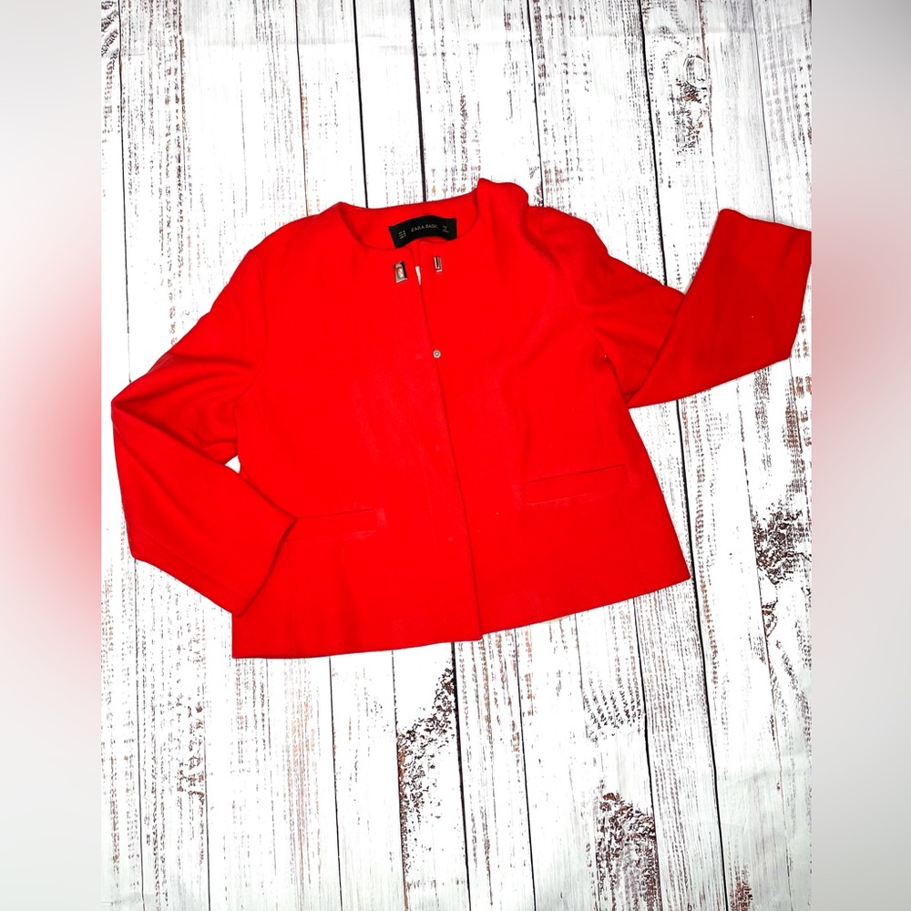 Zara Women’s Blazer